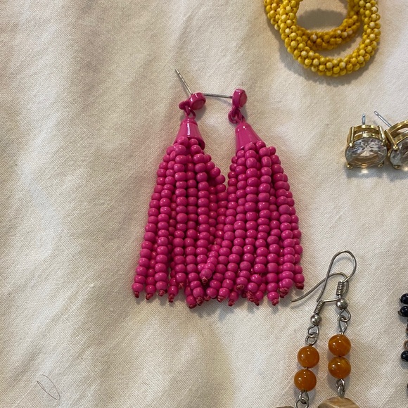 Earring Set - Picture 2 of 16